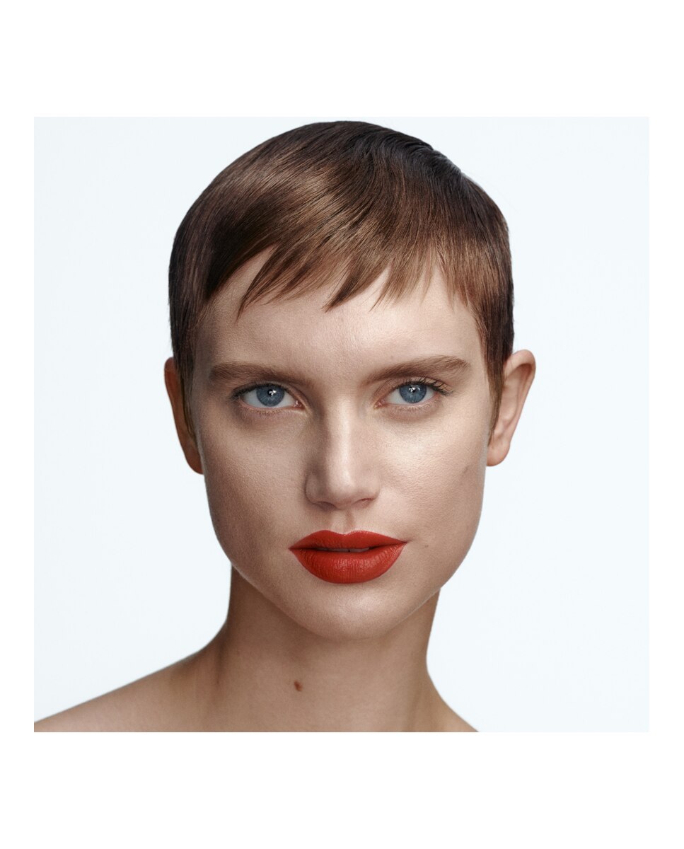 Barra De Labios Efecto Satinado Recargable Byredo - 270 Rojo 270 Rojo-6
