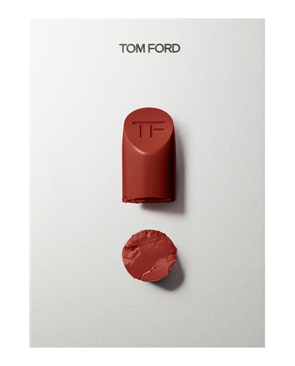 Imagen 2 de Barra de labios mate Lip Color Matte Tom Ford - tono 100 100 (Rosy Brown) 3 g tono 100 100 (Rosy Brown)