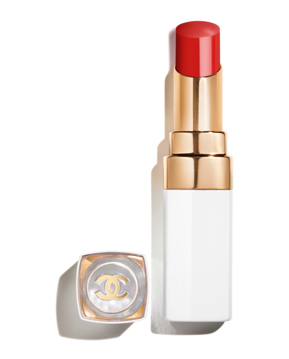CHANEL - Bálsamo con Color Hidratante y Embellecedor con Intensidad a Medida Chanel.