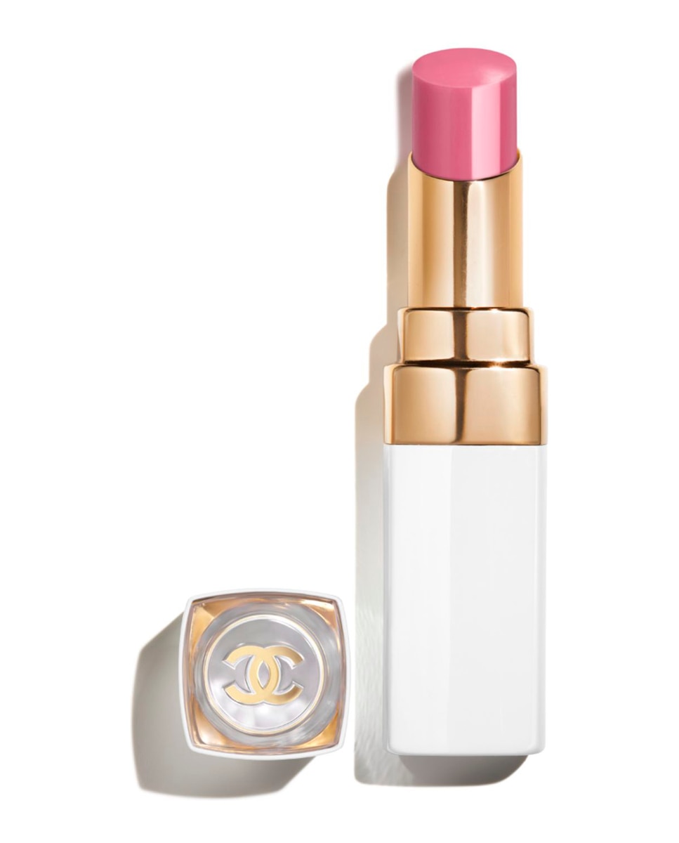 CHANEL - Bálsamo con Color Hidratante y Embellecedor con Intensidad a Medida Chanel.