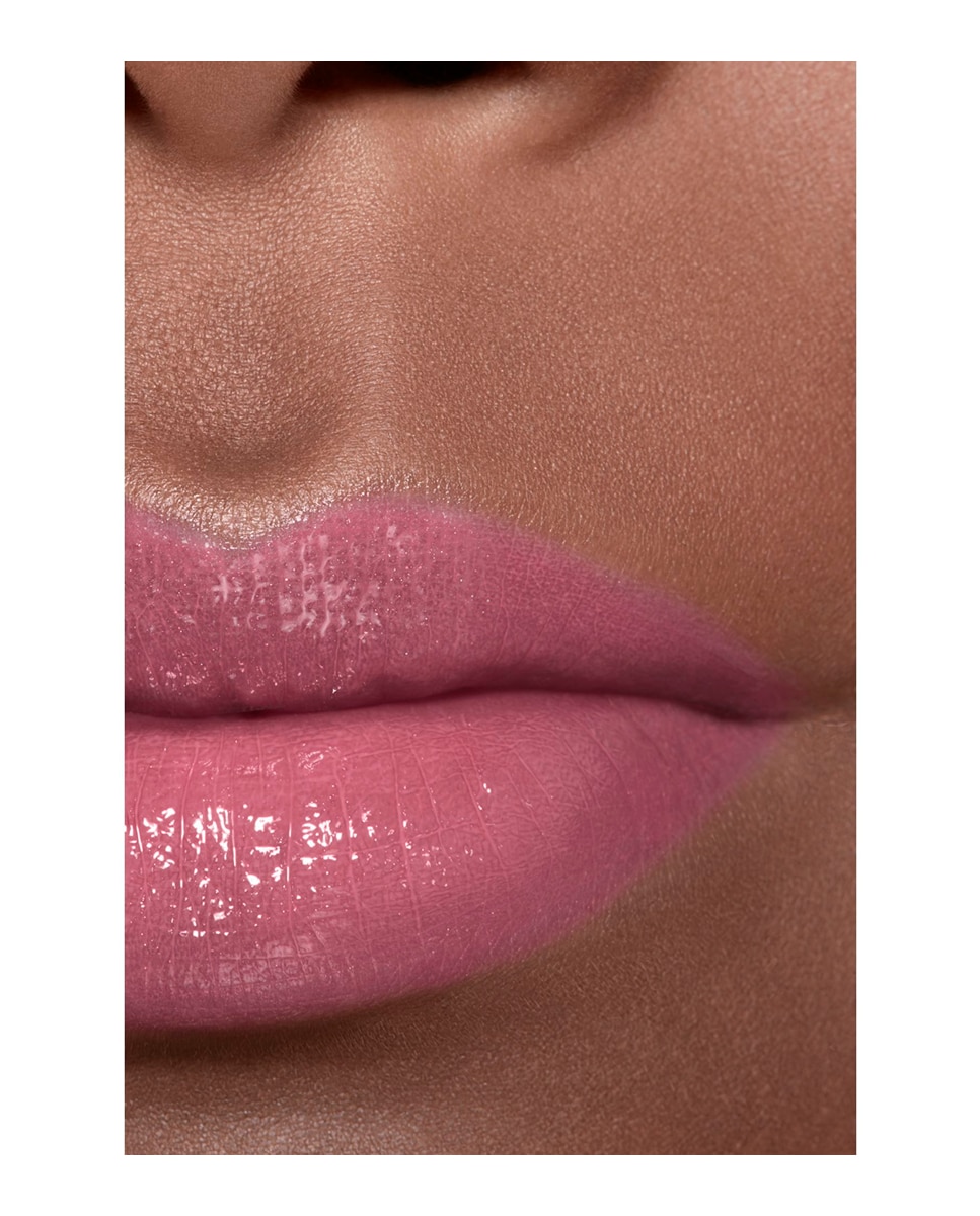 Bálsamo con Color Hidratante y Embellecedor con Intensidad a Medida Chanel - 758 3 g 758-5