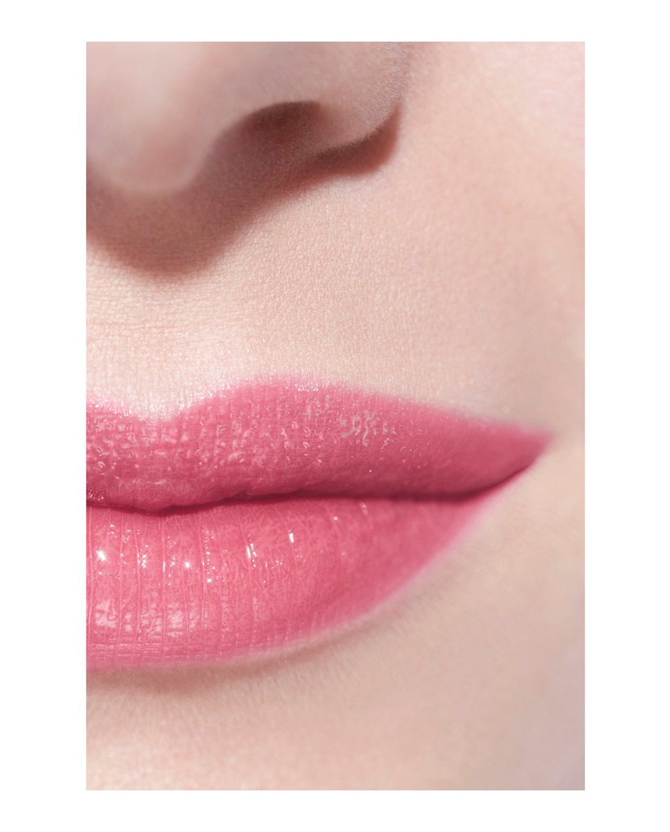Bálsamo con Color Hidratante y Embellecedor con Intensidad a Medida Chanel - 758 3 g 758-6