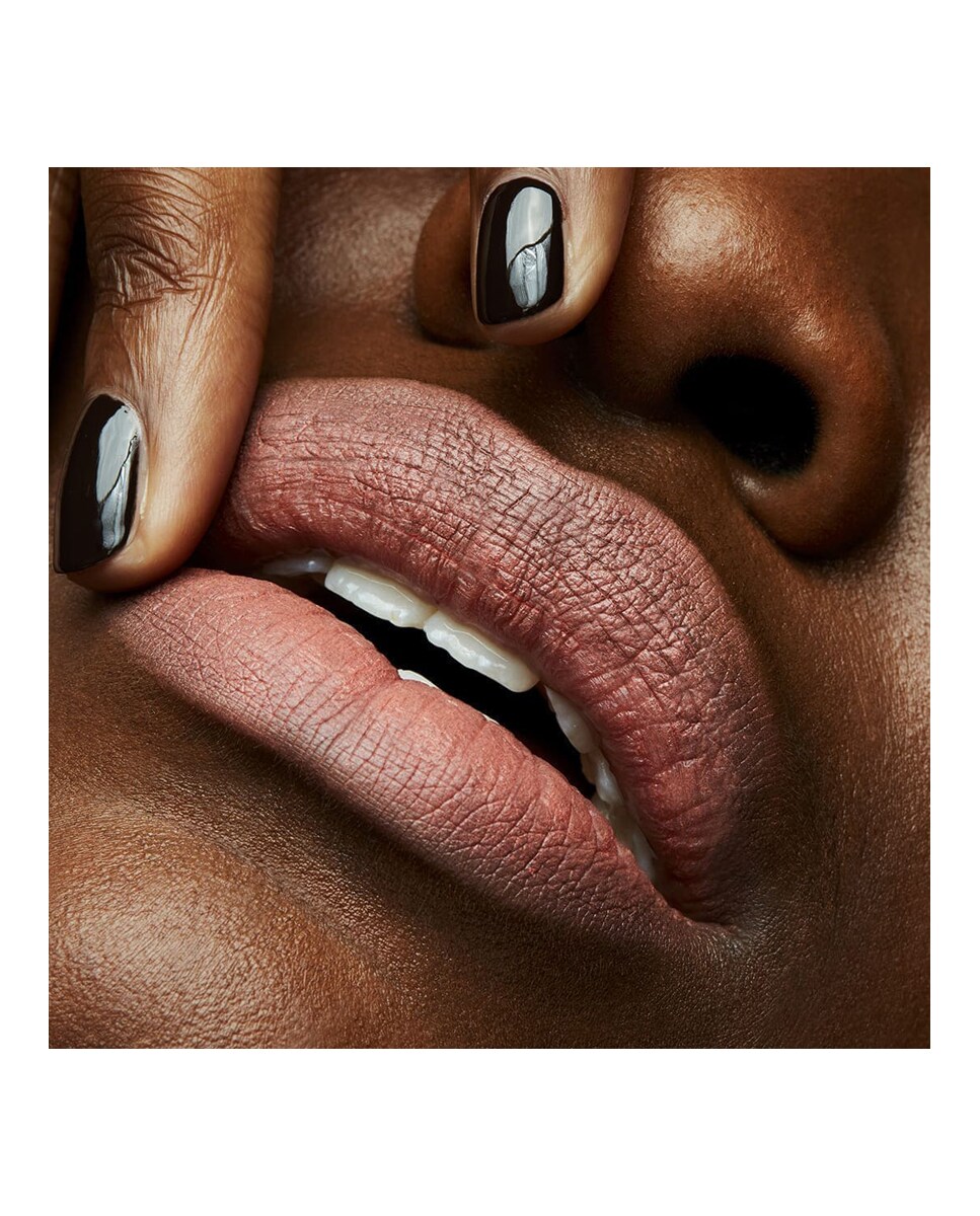 Barra de labios Matte Lipstick M.A.C Kinda Sexy-3