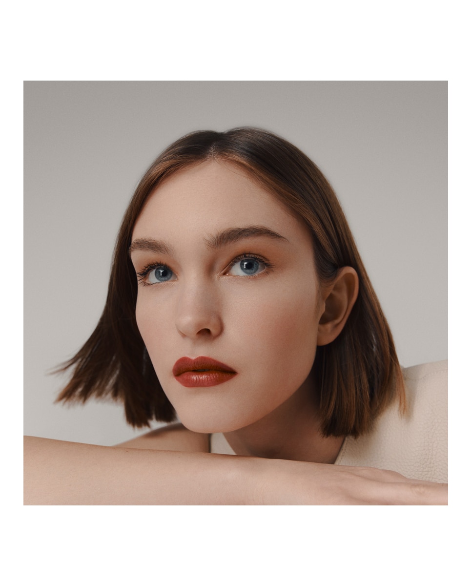 Barra de Labios Satinado Rouge Hermès - 86 Beige Sienne 86 Beige Sienne-7