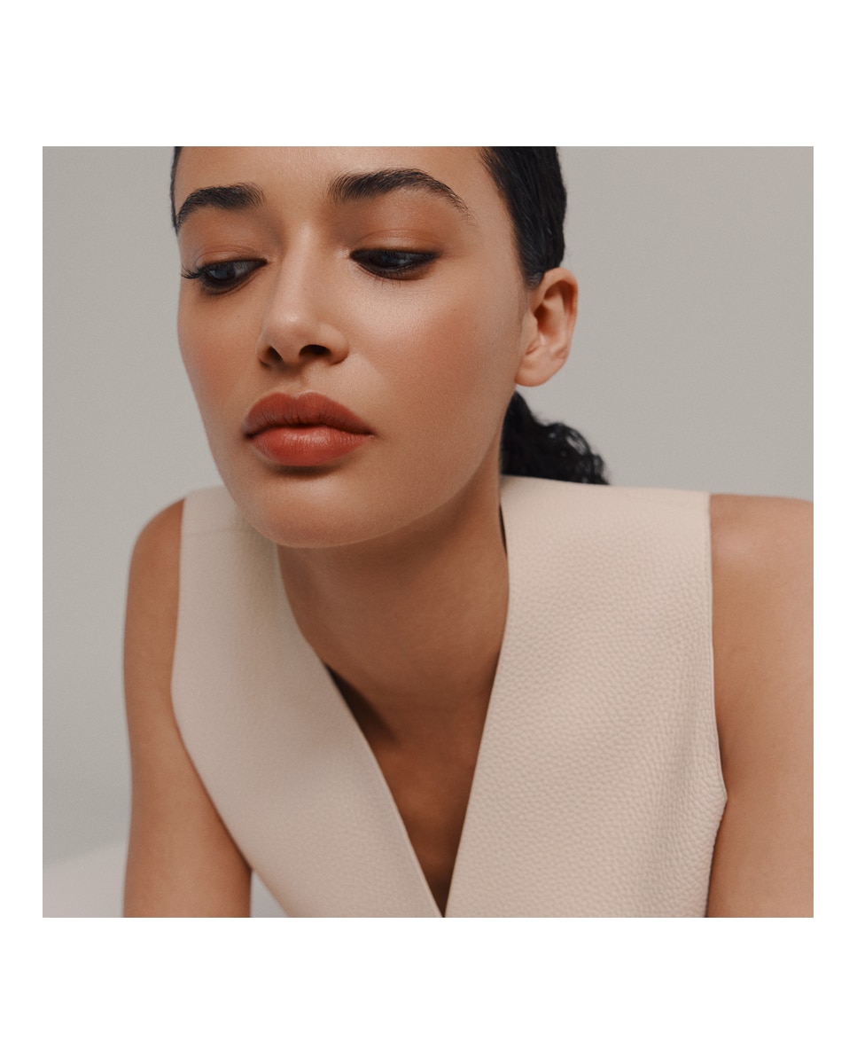 Barra de Labios Satinado Rouge Hermès - 47 Beige Sanguine 47 Beige Sanguine-6