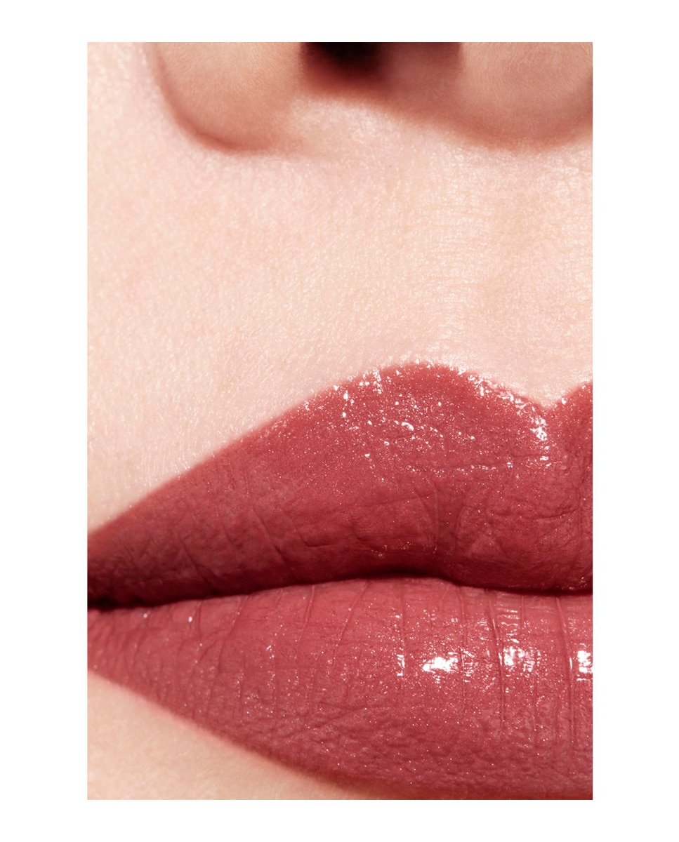 CHANEL ROUGE COCO LA BARRA DE LABIOS SATINADA DE LARGA DURACIÓN, TRATAMIENTO HIDRATANTE Y ALISANTE - 104 MADEMOISELLE 104 MADEMOISELLE-4