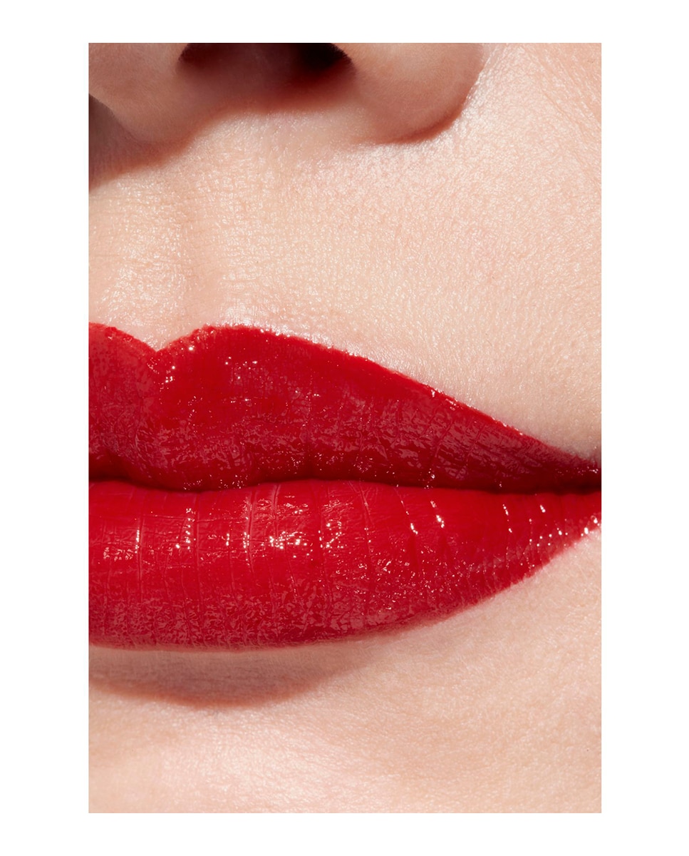 CHANEL ROUGE COCO LA BARRA DE LABIOS SATINADA DE LARGA DURACIÓN, TRATAMIENTO HIDRATANTE Y ALISANTE - 120 GABRIELLE 120 GABRIELLE-4