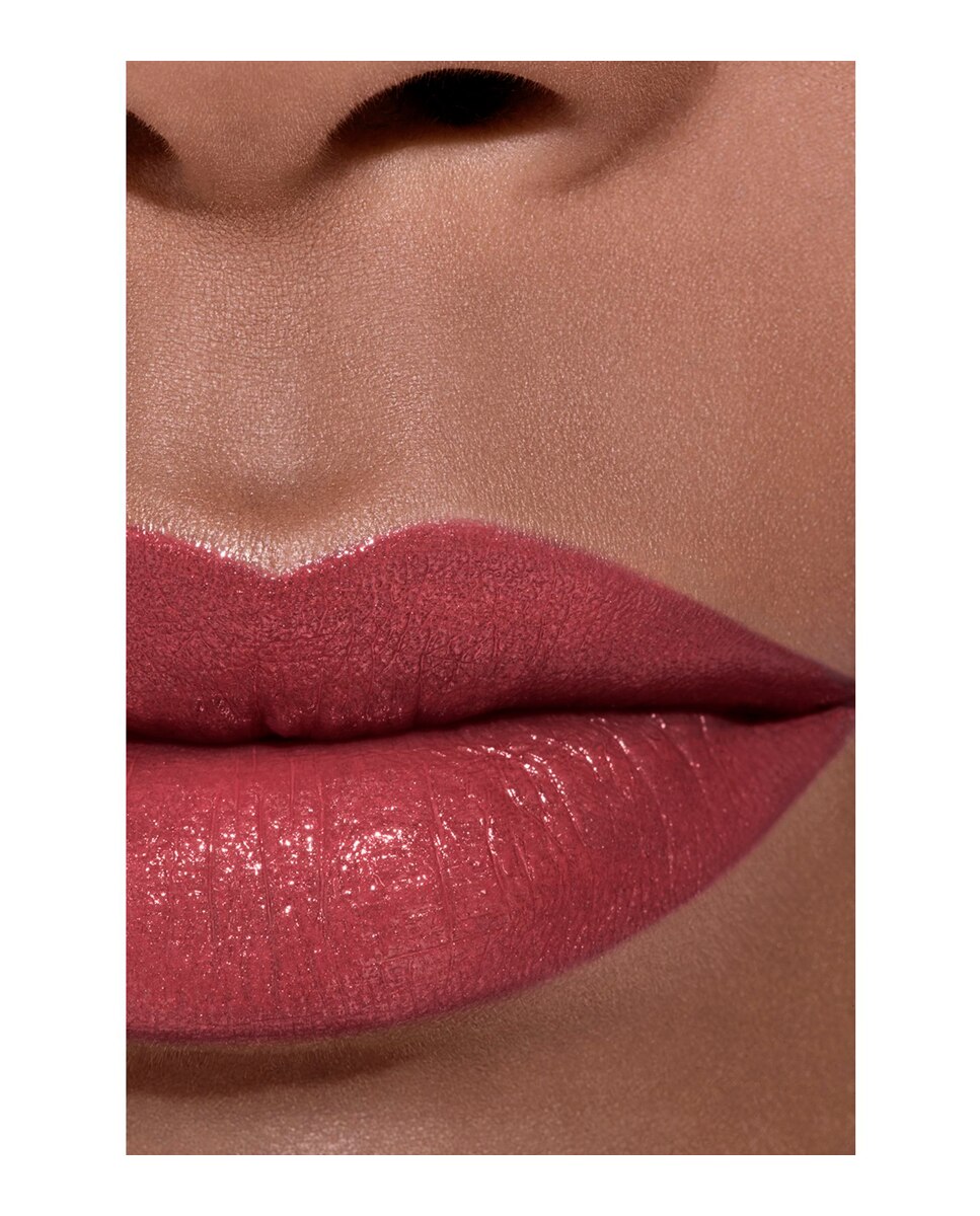 CHANEL ROUGE COCO LA BARRA DE LABIOS SATINADA DE LARGA DURACIÓN, TRATAMIENTO HIDRATANTE Y ALISANTE - 124 MARIE 124 MARIE-5