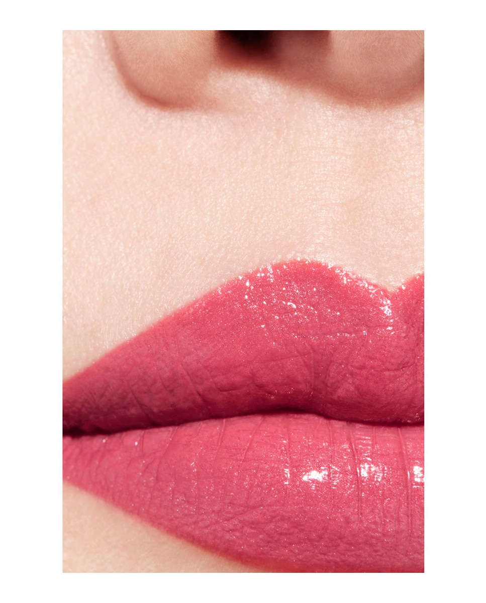 CHANEL ROUGE COCO LA BARRA DE LABIOS SATINADA DE LARGA DURACIÓN, TRATAMIENTO HIDRATANTE Y ALISANTE - 130 LA PAUSA 130 LA PAUSA-4