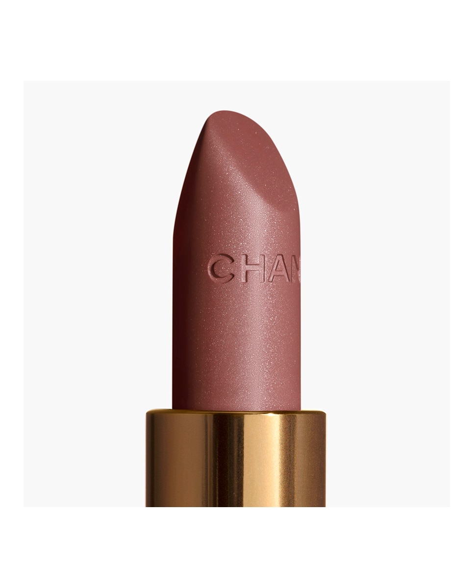 CHANEL ROUGE COCO LA BARRA DE LABIOS SATINADA DE LARGA DURACIÓN, TRATAMIENTO HIDRATANTE Y ALISANTE - 134 ÉDIMBOURG 134 ÉDIMBOURG-3