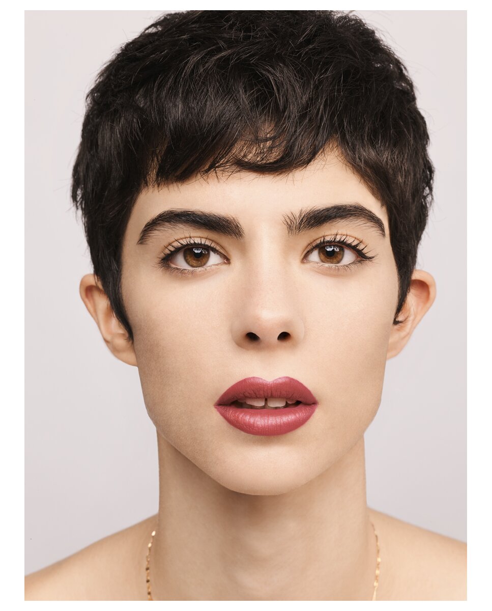 Barra de Labios Fabulous Kiss The Lipstick Efecto Luminoso Carolina Herrera - 142 Nude Touch 3,5 g 142 Nude Touch-5