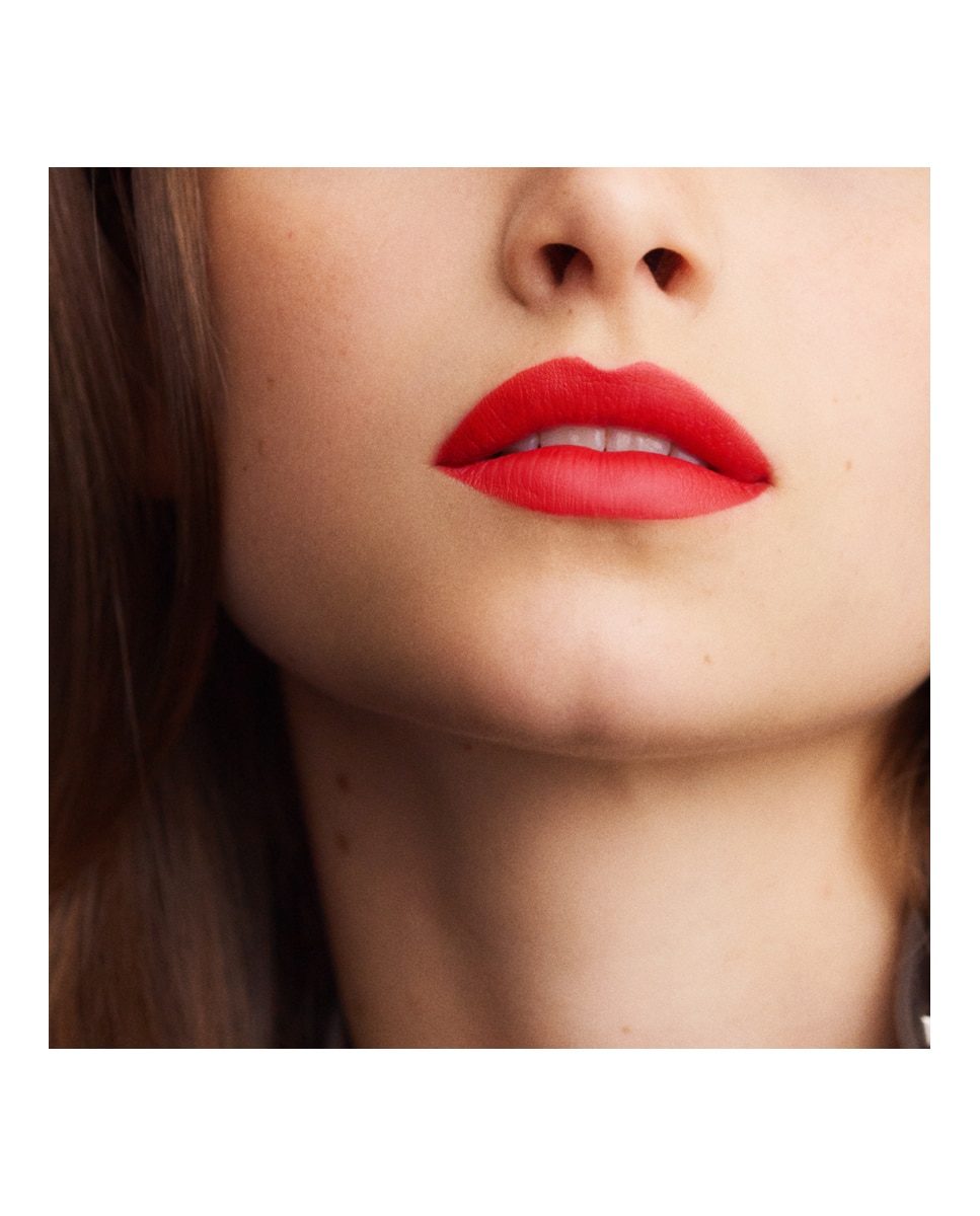 Imagen 6 de Barra de Labios Mate Rouge Hermès - 46 Rouge Exotique 3,5 g 46 Rouge Exotique
