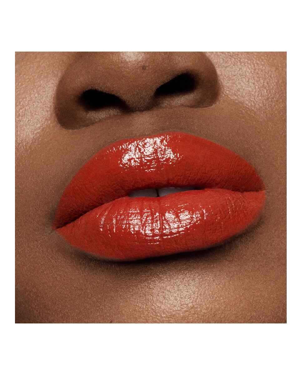 Barra de labios líquida Liquid Lipstick Vinyl Byredo - Auburn Auburn-6