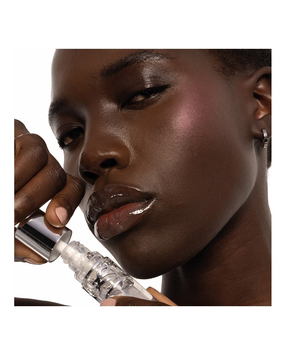 Imagen 11 de Brillo de Labios Loveshine Plumping Lip Oil Gloss 6 ml Yves Saint Laurent - 11 Radiant Glass 11 Radiant Glass