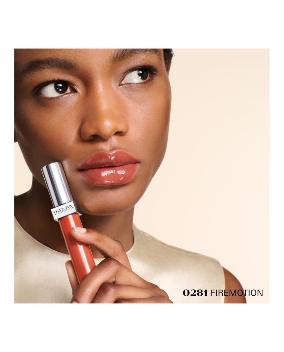 Brillo de labios hidratante efecto gloss Reflection Prada - O281 FIREMOTION O281 FIREMOTION-7