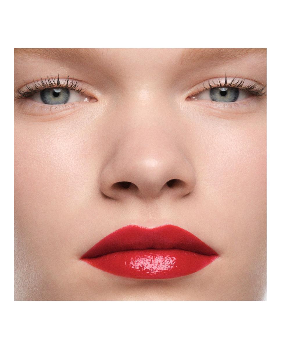 Barra de Labios Liquida Red Light Byredo - 299 True Red · Vinyl 299 True Red · Vinyl-8