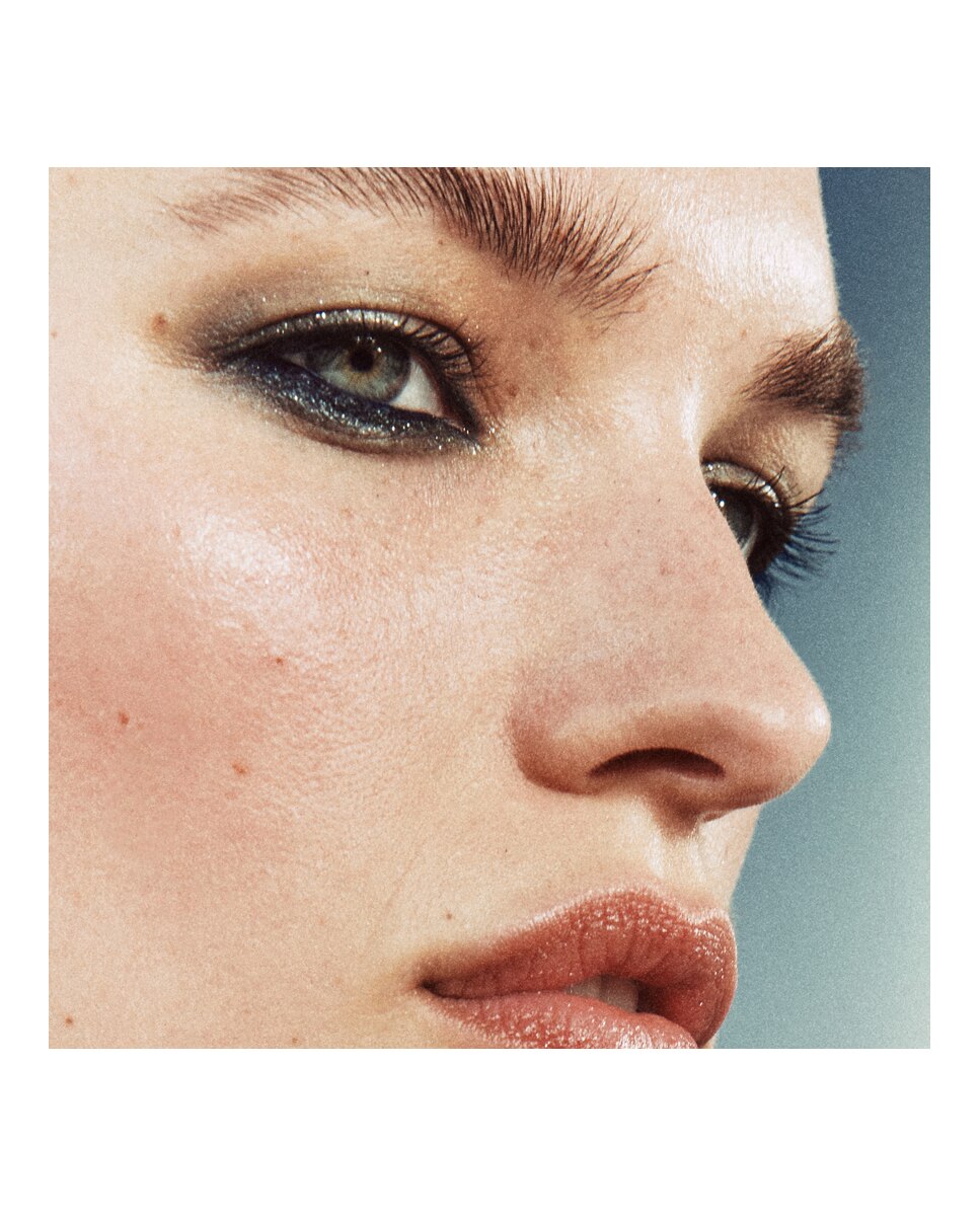Sombra y delineador de ojos Long-Wear Cream Bobbi Brown - PEWTER 0,8 g PEWTER-8