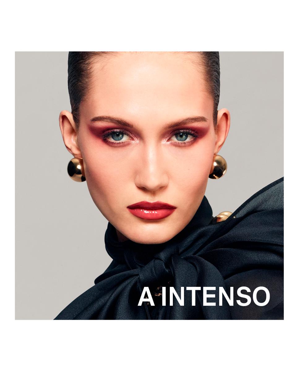 Eyeconica Quad Palette Paleta De Sombras - 02 Red Affair 4,5 g 02 Red Affair-8