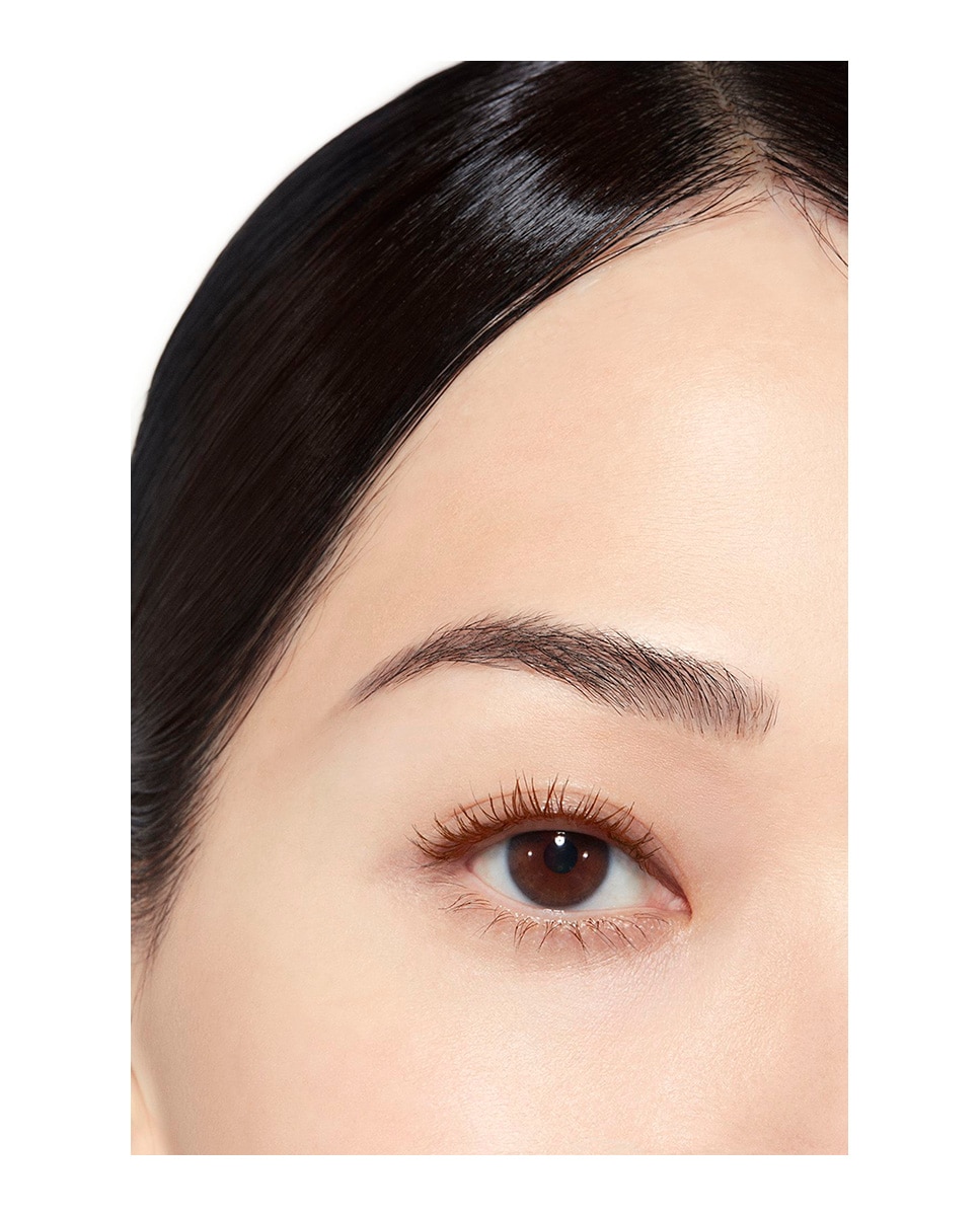 Imagen 4 de CHANEL LES BEIGES MASCARA MÁSCARA VOLUMEN Y DEFINICIÓN - 6 g