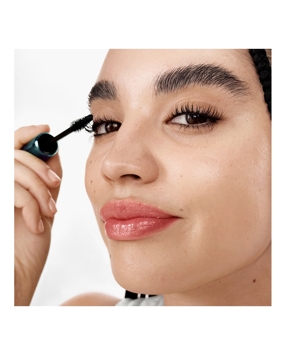 Máscara de Pestañas Waterproof de Volumen Total High Impact High-Fi Clinique 4