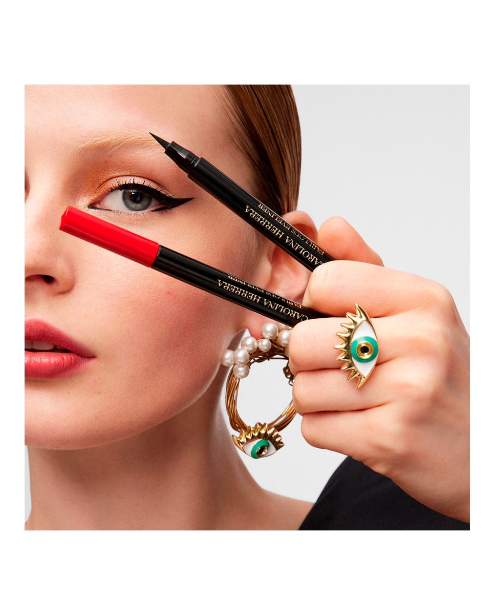 Eyeliner Fabulous Carolina Herrera - 01 Ultra Black 1,6 g 01 Ultra Black-8