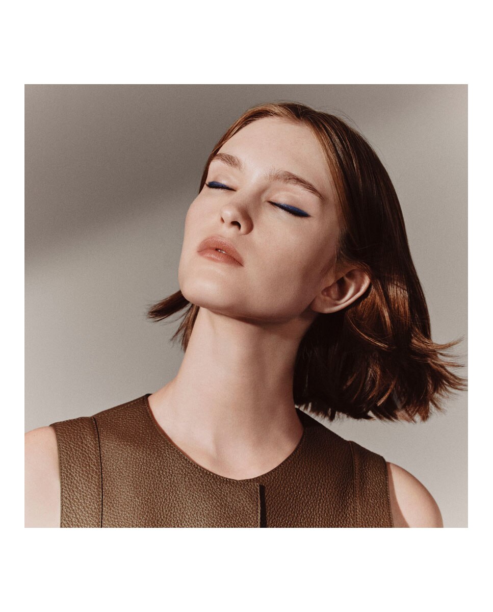 Lápiz de Ojos Trait d'Hermès - 95 Bleu Nuit 1,2 g 95 Bleu Nuit-4