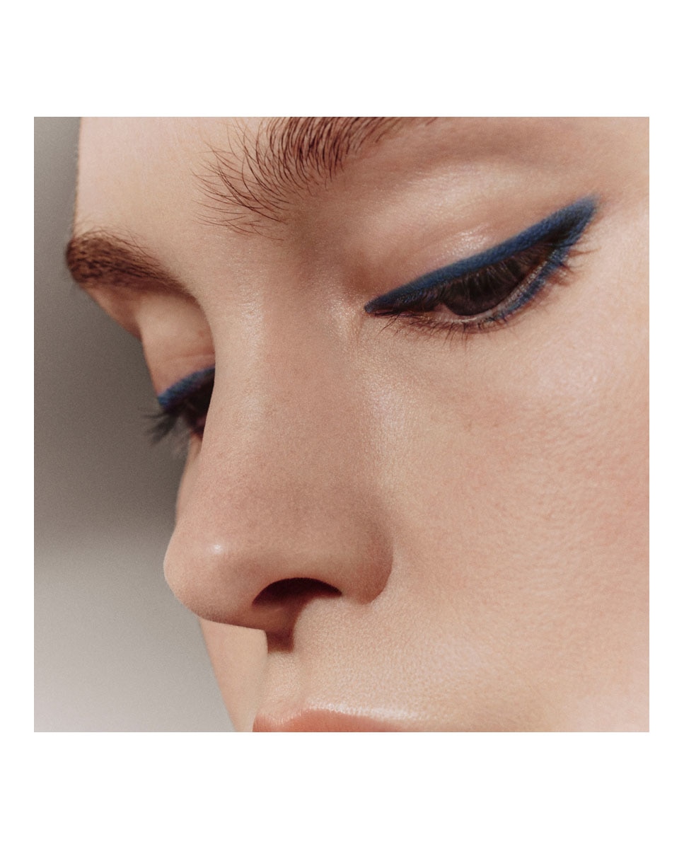 Lápiz de Ojos Trait d'Hermès - 62 Bleu de Prusse 1,2 g 62 Bleu de Prusse-3