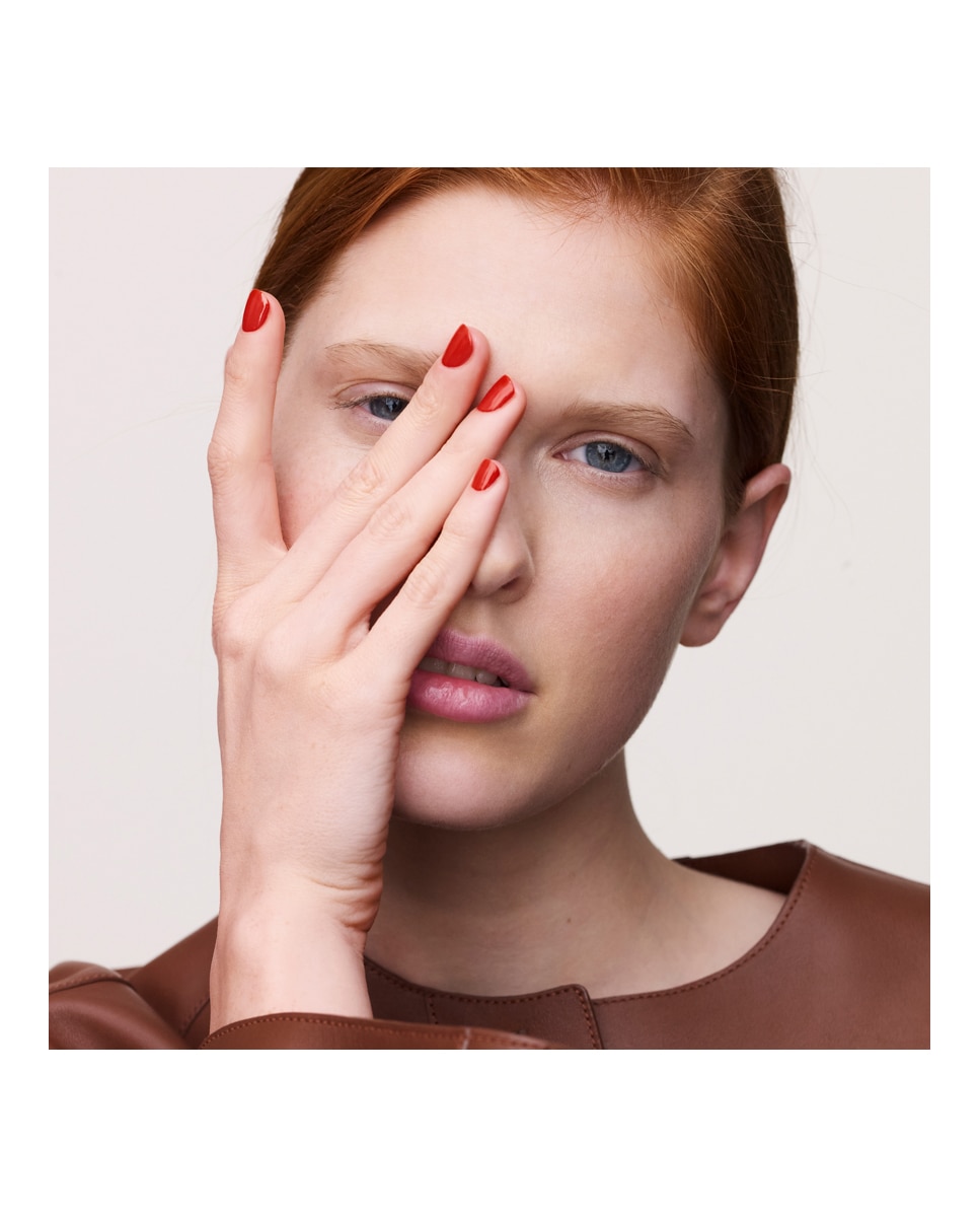 Laca de uñas Les Mains Hermès - 71 Orange Brûlé 15 ml 71 Orange Brûlé-7