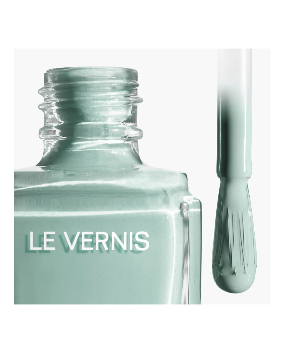 Laca de Uñas Color y Brillo larga Duraci´ón Le Vermis Chanel - 197 13 ml 197-6