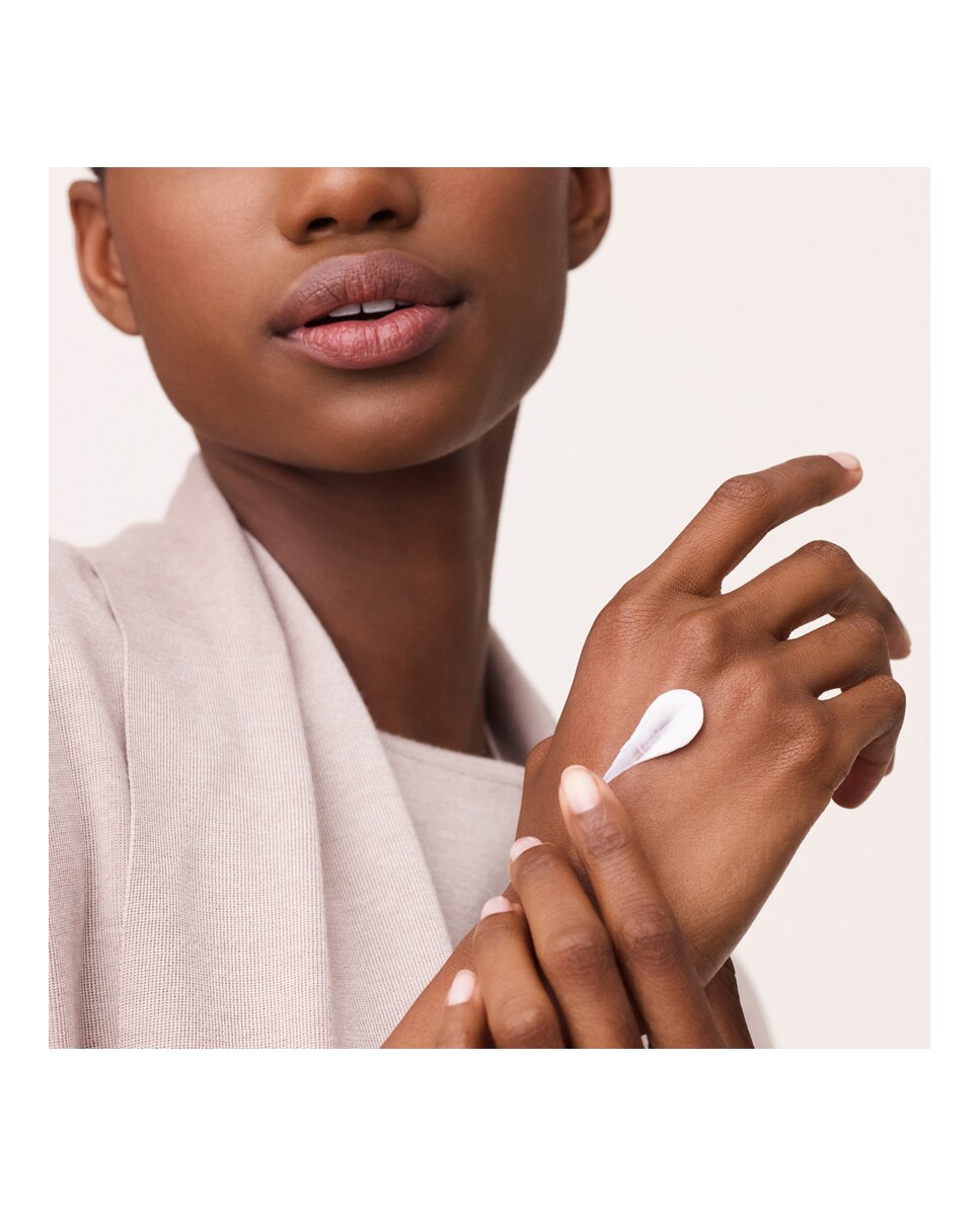 Cuidado Completo para las Manos Les Mains Hermès - 50 ml 3