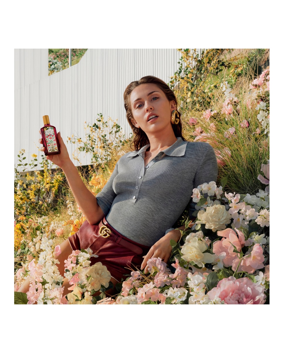 Imagen 7 de Estuche Regalo Eau de Parfum Intense Gucci Flora Gorgeous Gardenia