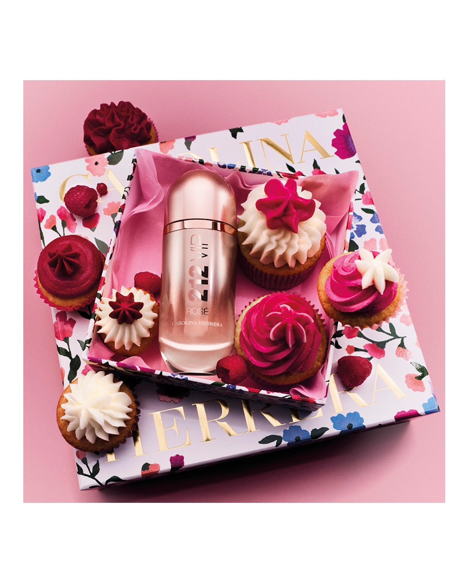 Estuche de regalo 212 Vip Rose Carolina Herrera 4
