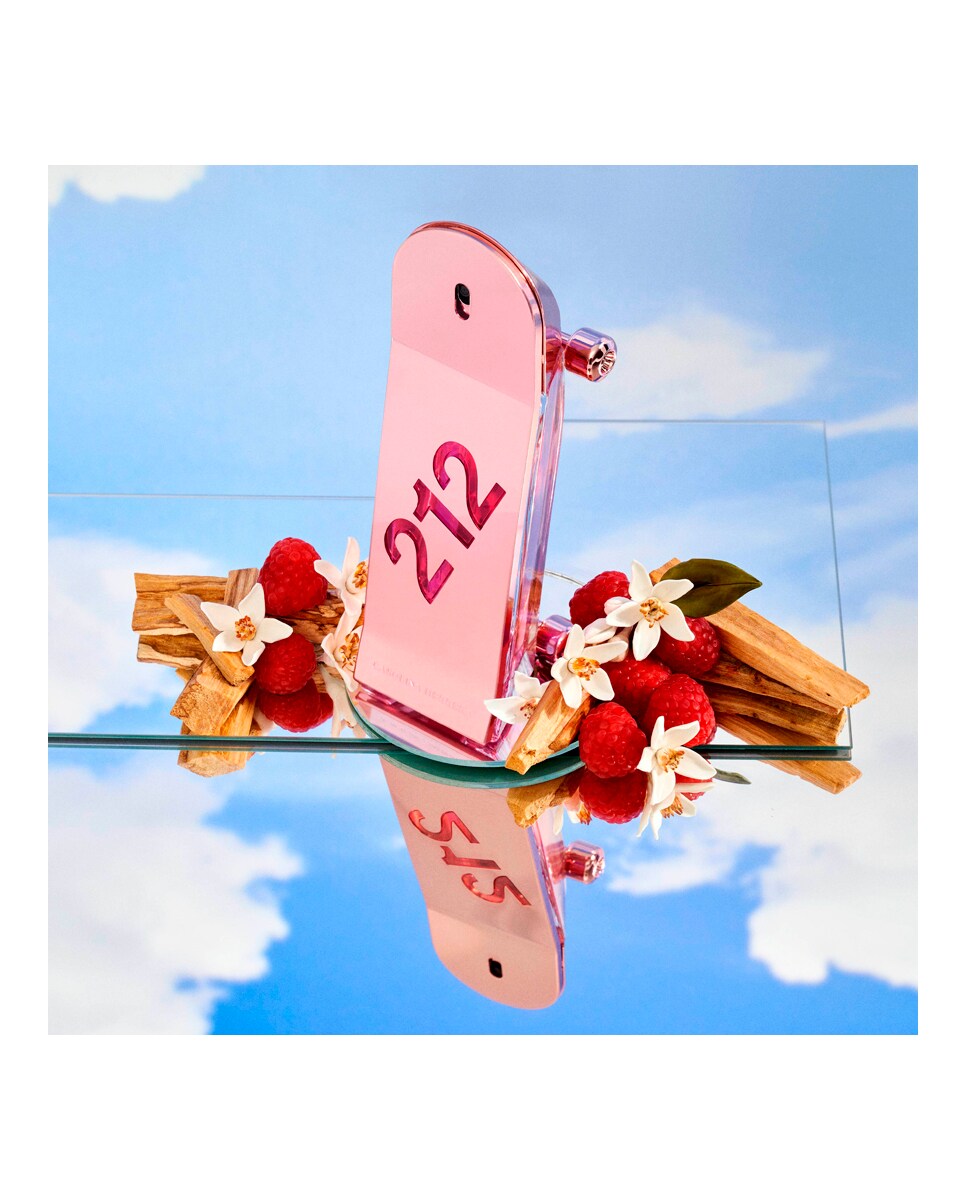 Estuche de regalo Eau de Parfum 212 Heroes for Her Carolina