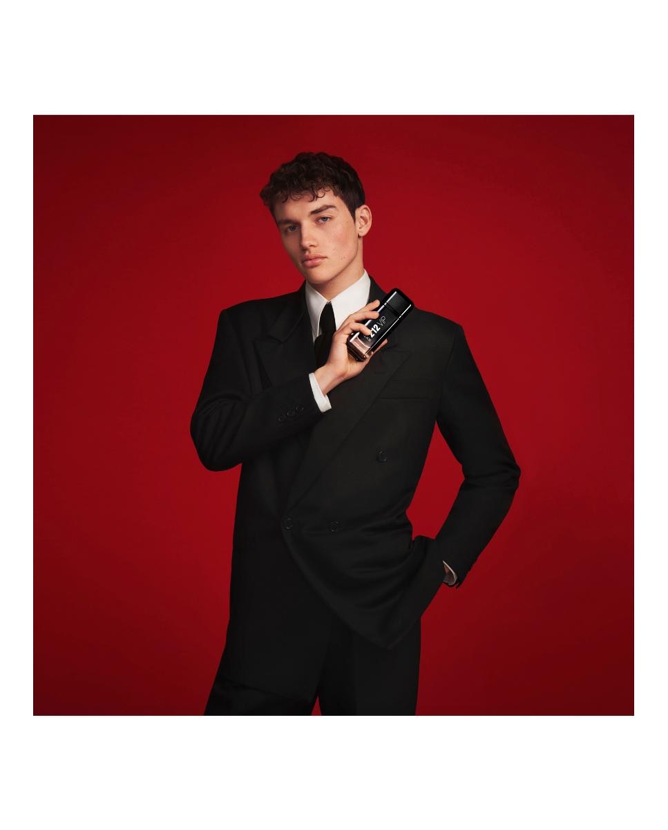 Thumbnail 4 de Carolina Herrera 212 Vip Men set regalo 100 ml