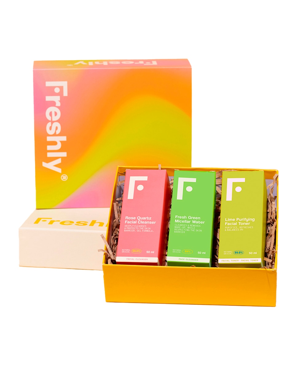 Freshly Cosmetics - Estuche de regalo Mini Cleanser Trio Freshly Cosmetics.