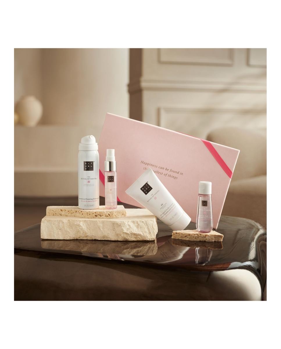 The Ritual of Sakura - Small Gift Set 2026 3