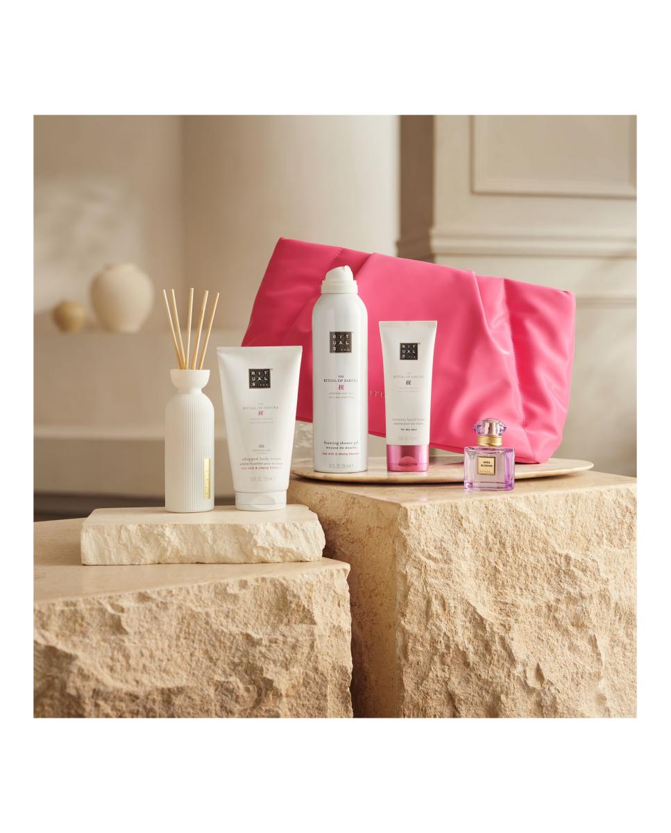 The Ritual of Sakura - Large Gift Set 2026 3