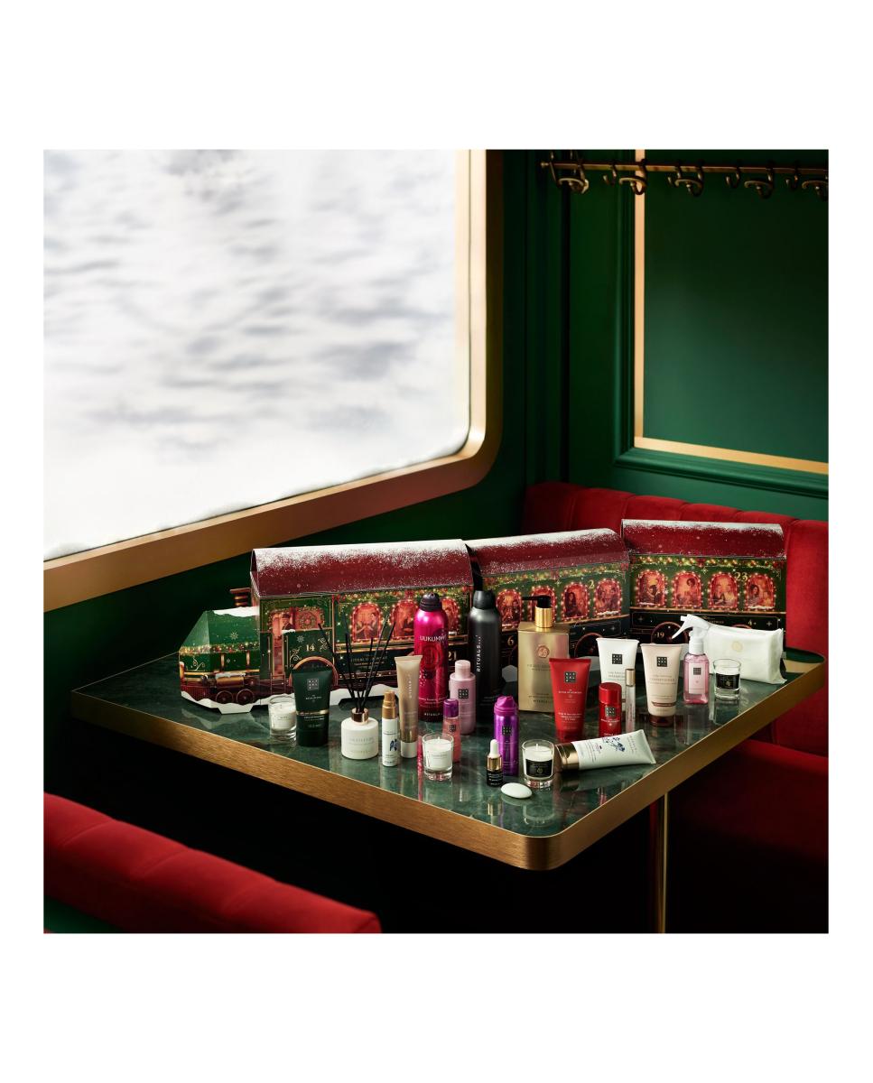 Premium Advent Calendar 2026 3