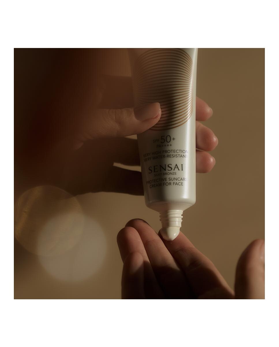 Protector Solar Facial SPF50+ 50 ml Sensai - 50 ml 3