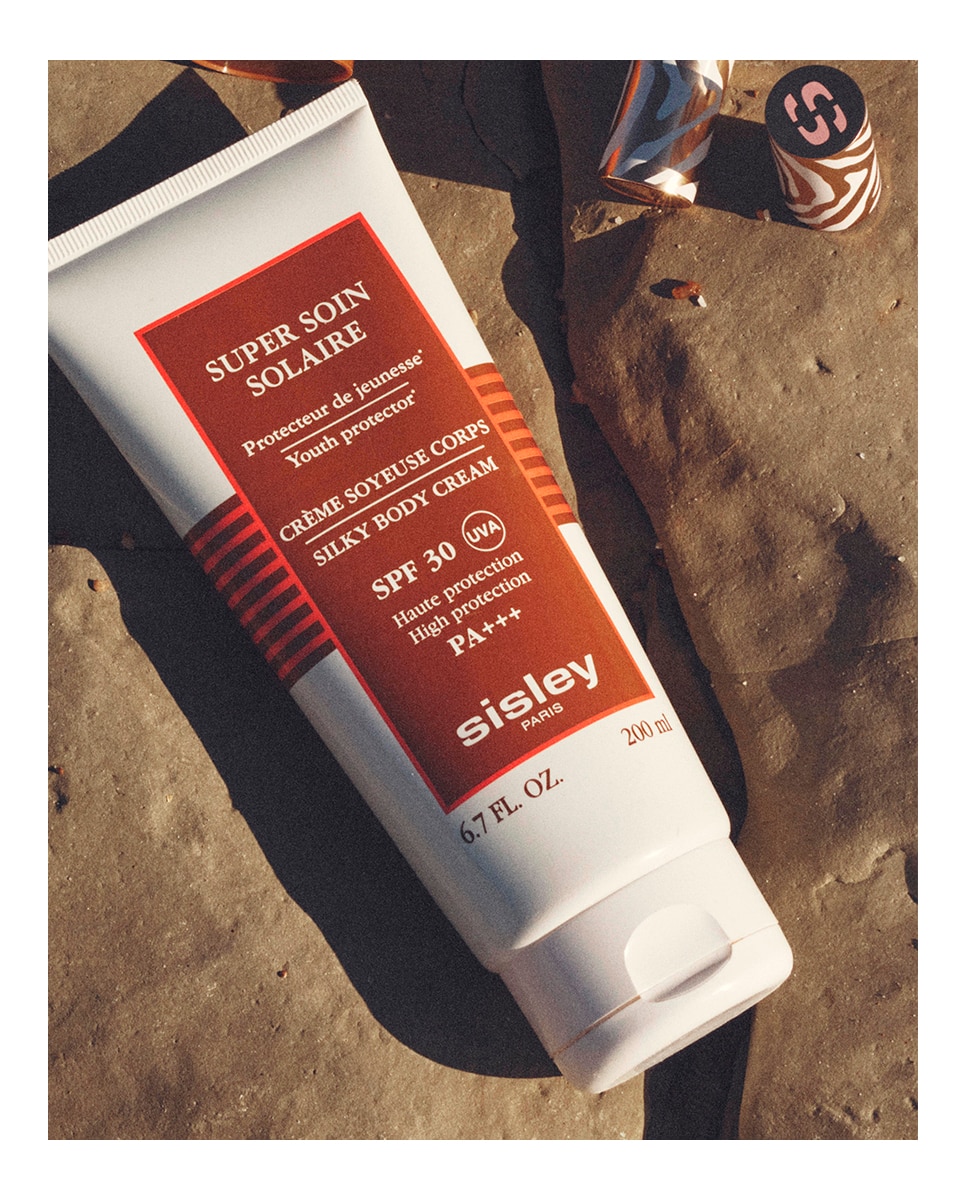 Super Soin Solaire Crème Soyeuse Corps SPF 30 Sisley 200 ml · El