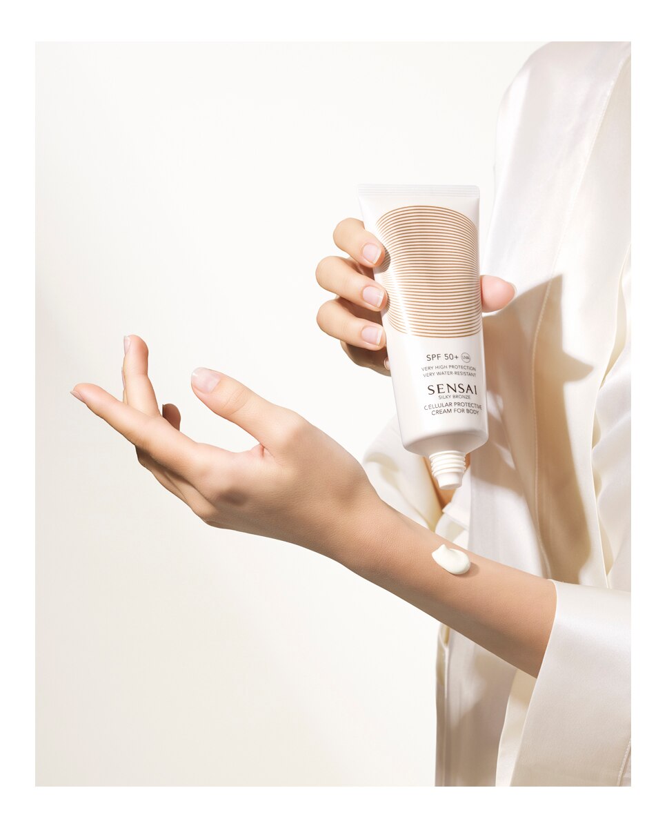 Protector solar corporal Silky Bronze Cellular Protective Cream for Body SPF50+ 150 ml Cellular Protective Sensai - 150 ml 2