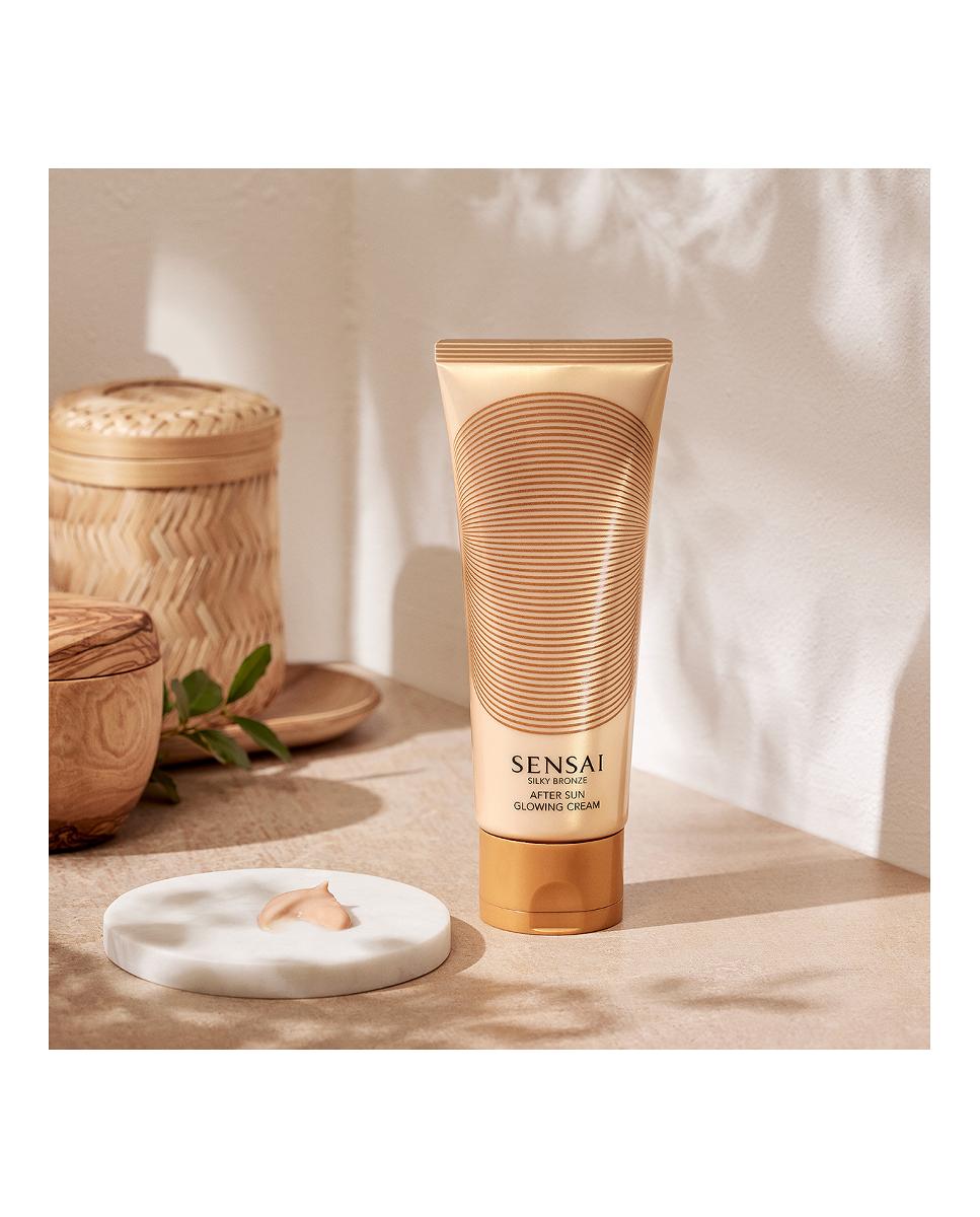 After Sun Silky Bronze Glowing Cream Sensai - 150 ml 6