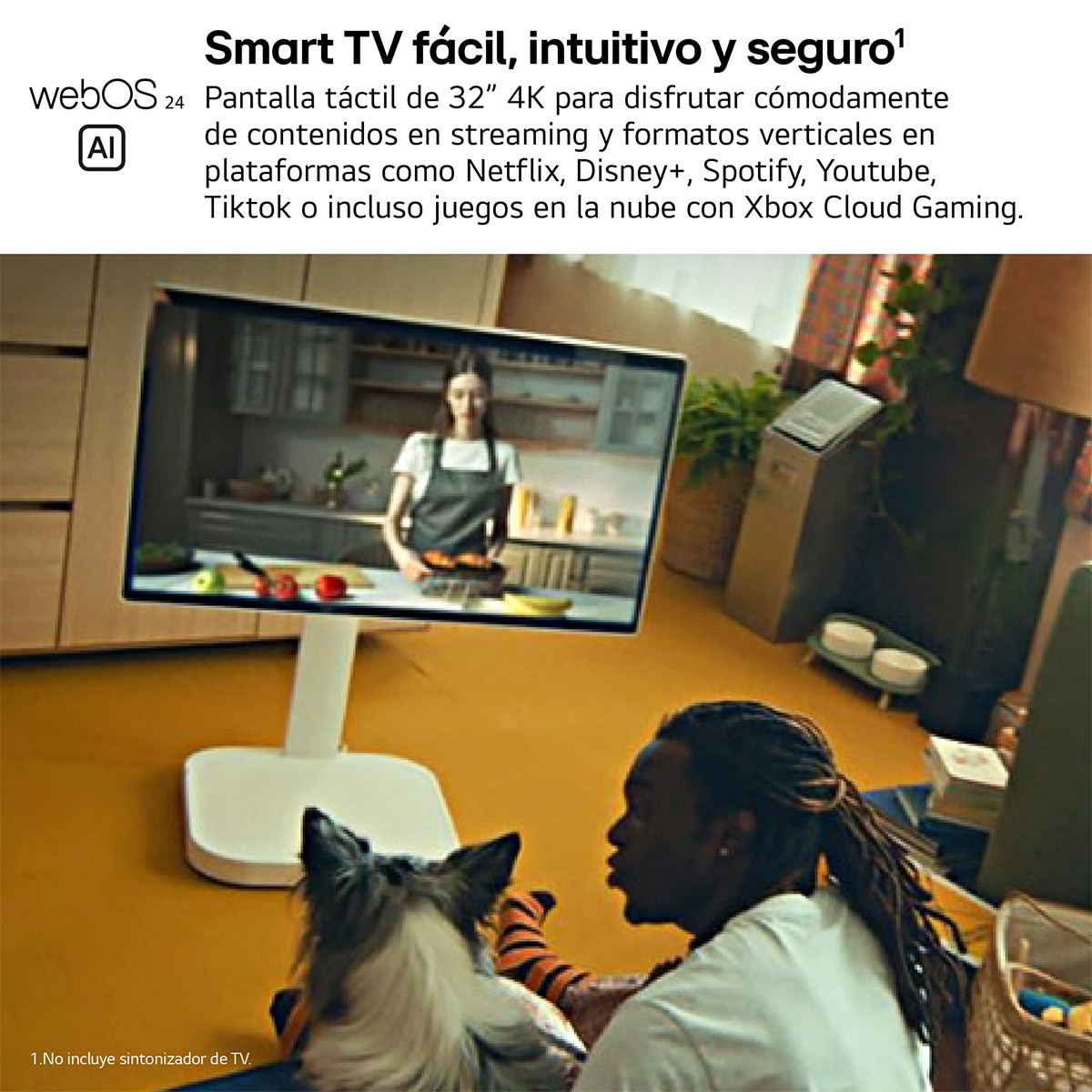 LG Smart Monitor Swing, 80cm (31,5"), 60 HZ, 4K UHD, táctil, LG webOS 24, peana portátil y flexible Blanco-5