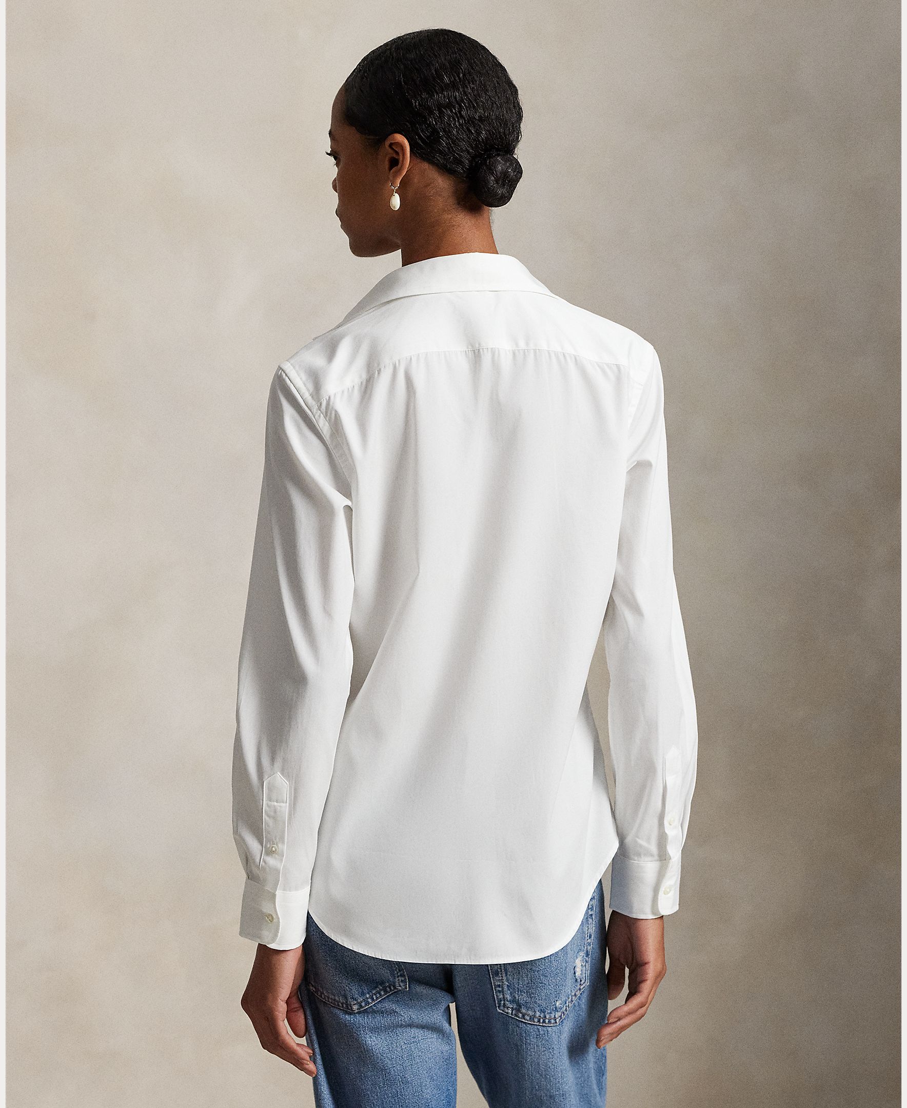 Camisa Básica com Logótipo em Contrate Branco-3