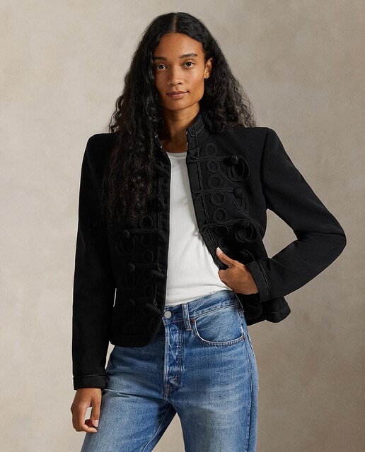 Imagen 0 de Chaqueta de mujer recortada con cuello mao