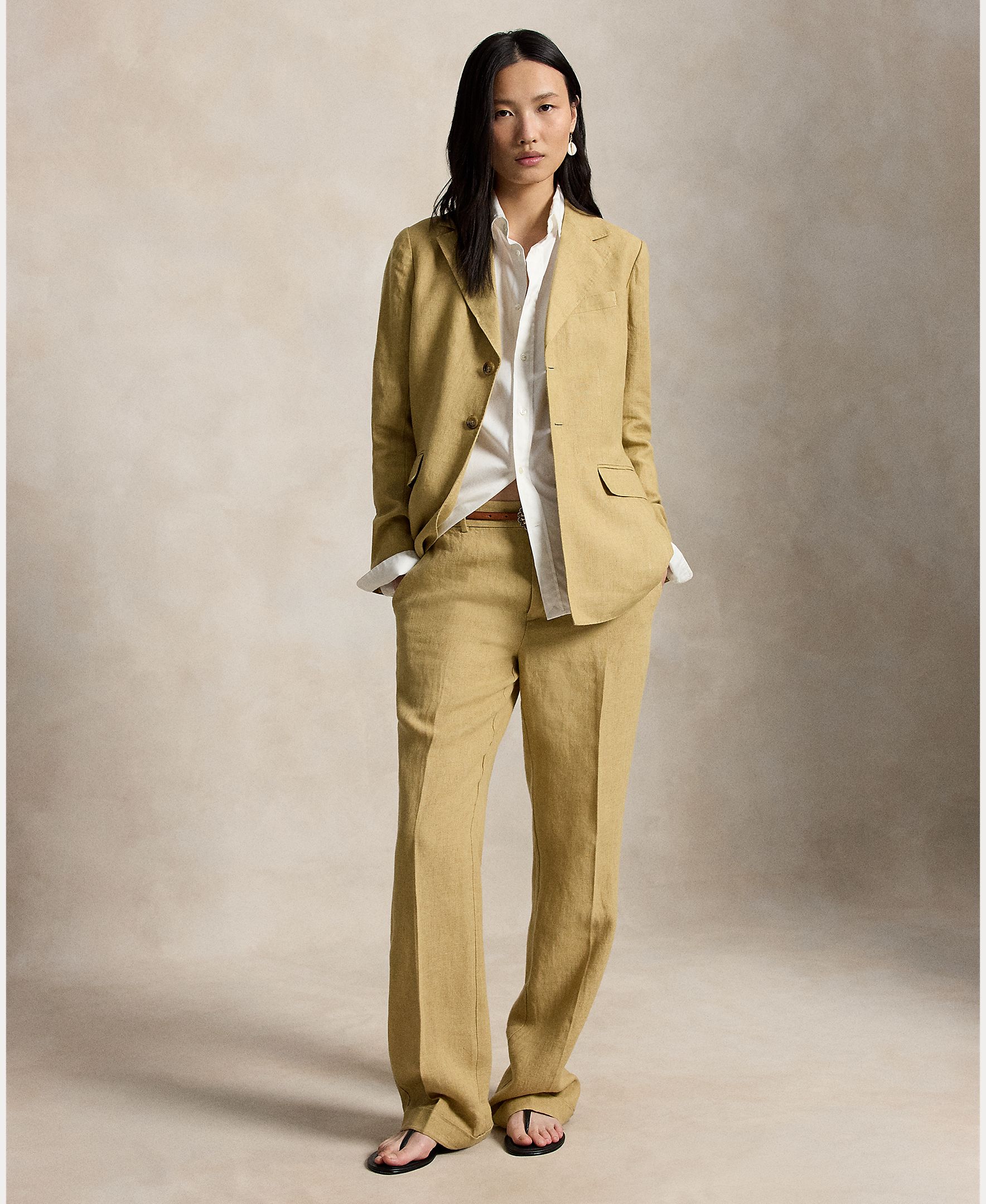 Blazer de Linho com Abotoadura Simples Bege-6