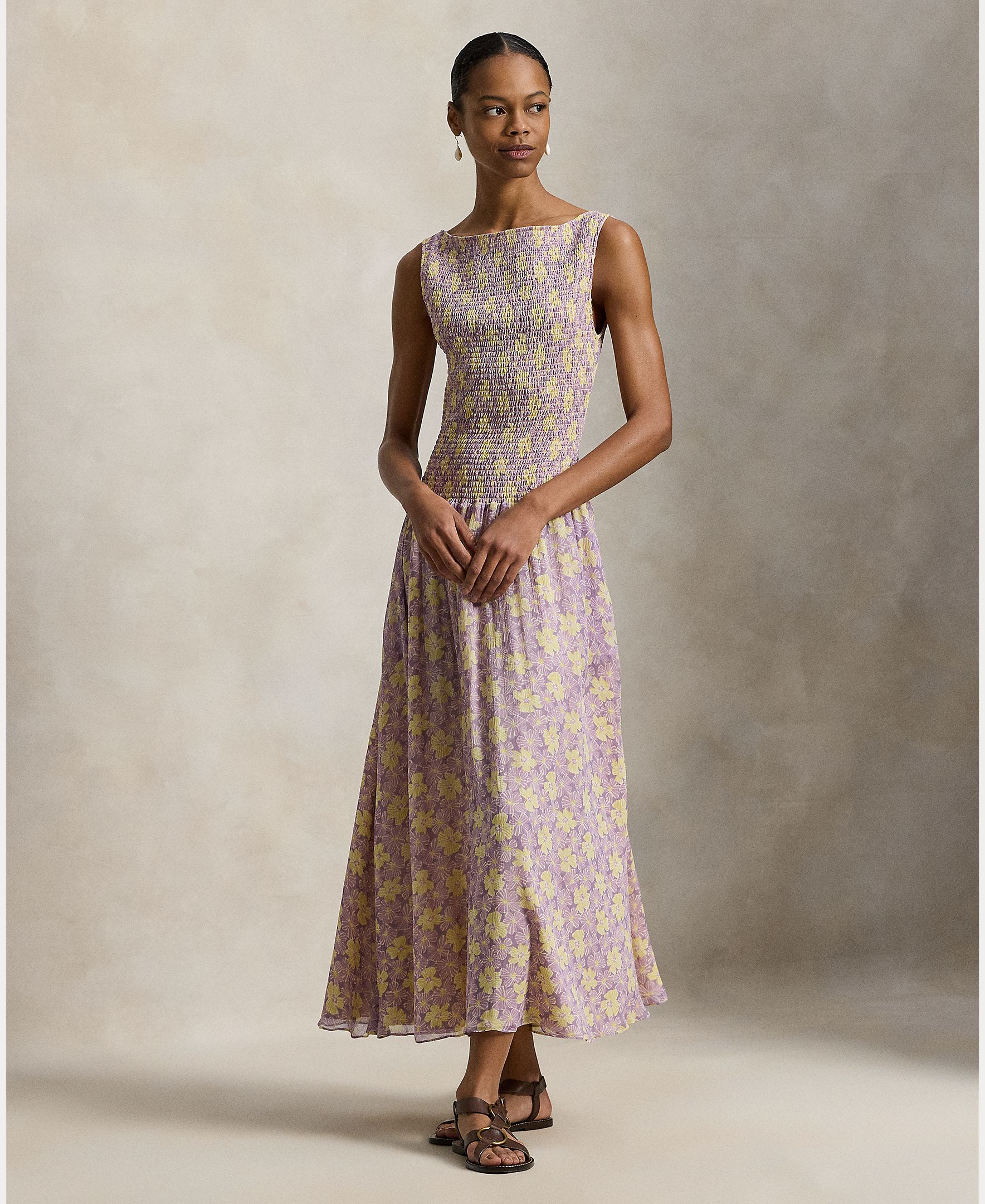 Imagem 0 de Vestido Midi com Mangas e Estampado