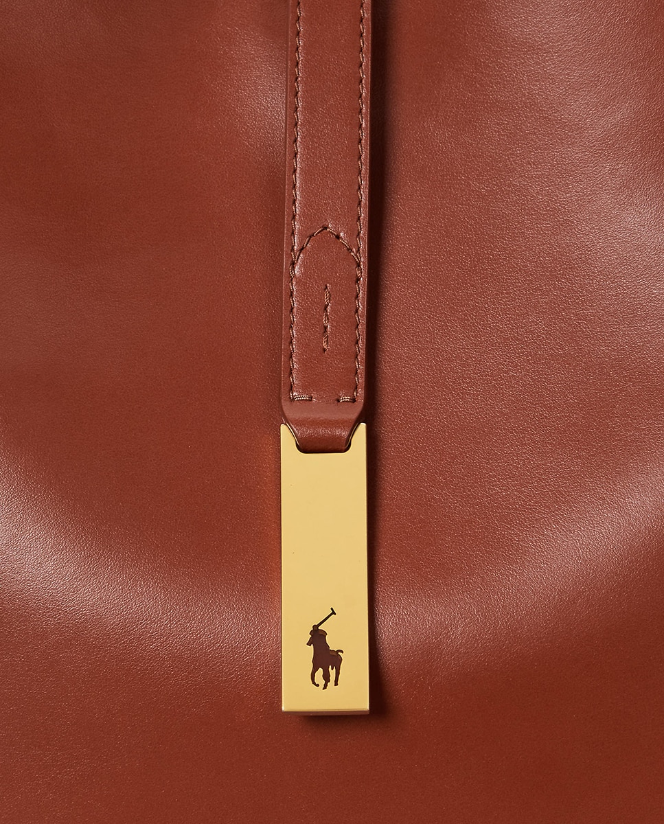 Mala de Ombro com Silhueta de Sela e em Pele Grená-5