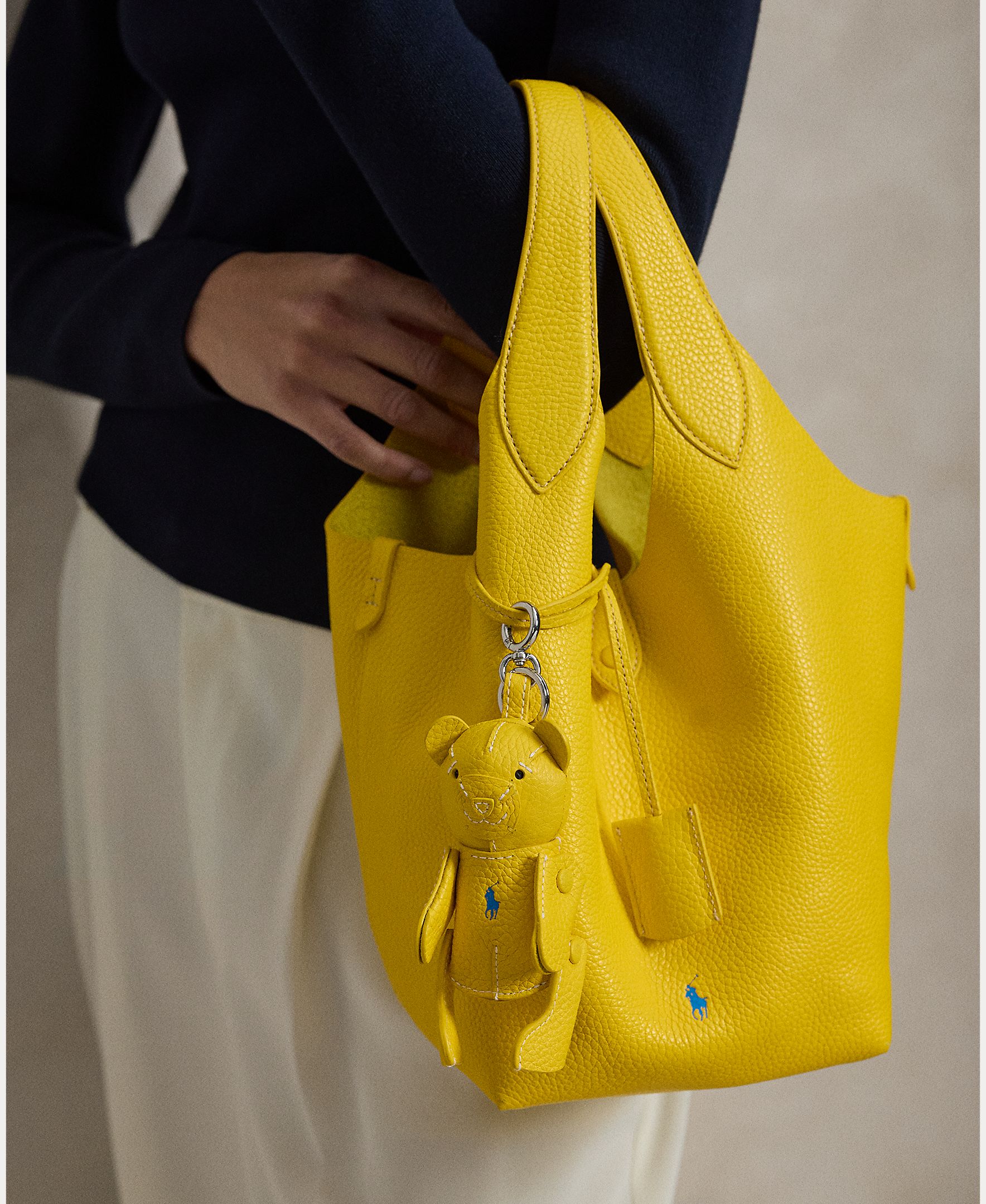 Mala de Ombro Tipo Tote Polo Play em Pele Amarelo-8