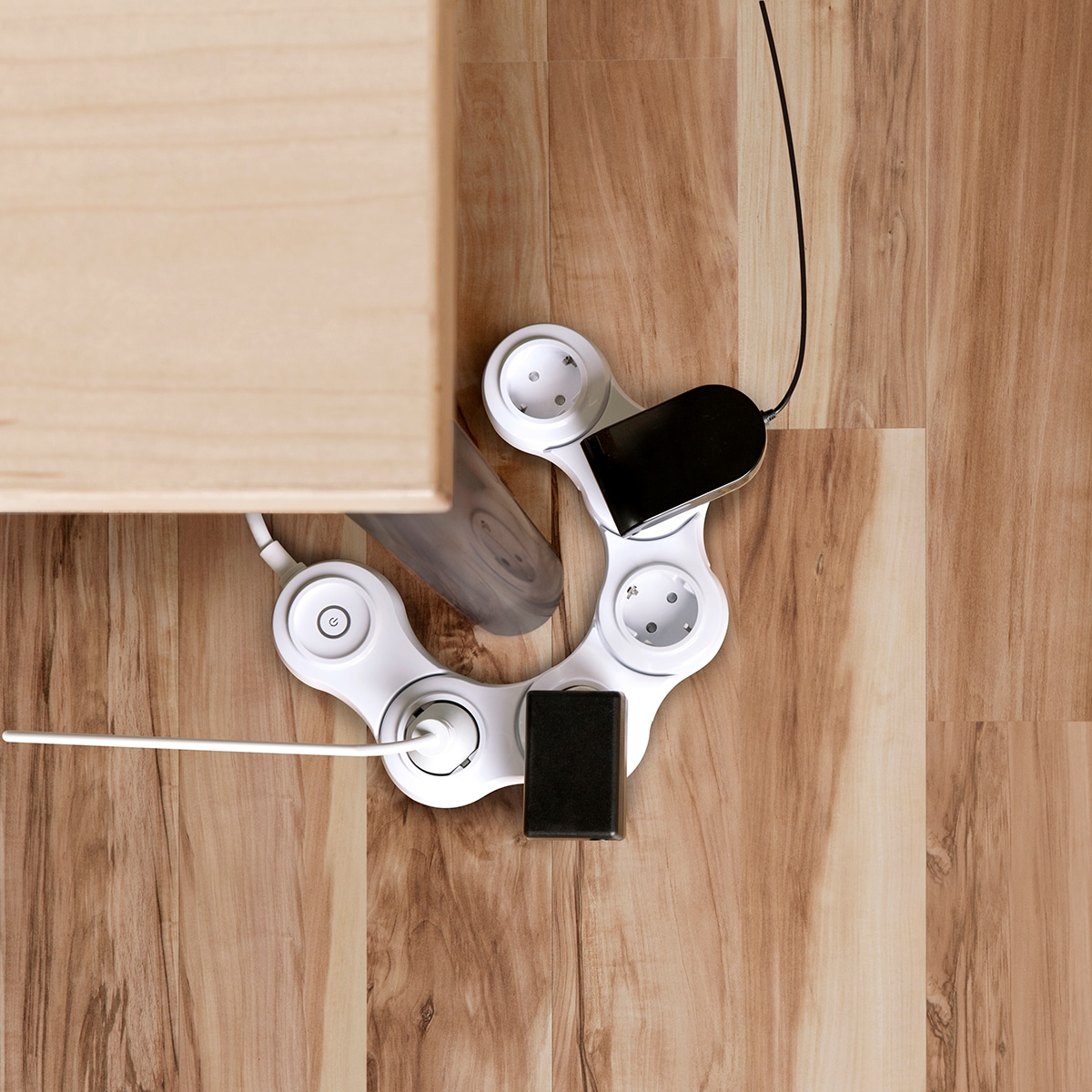 Regleta Flexible 5 tomas con interruptor Blanco-4